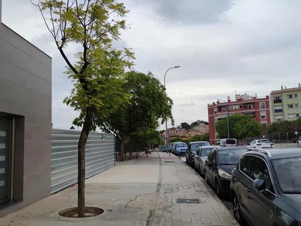 Terreno en avenida Carlos Soria, 23