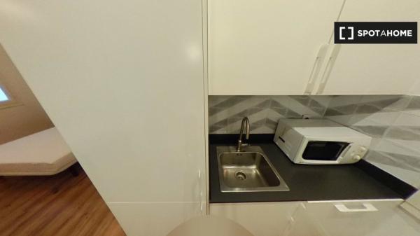 Apartamento de 2 dormitorios en alquiler en Madrid