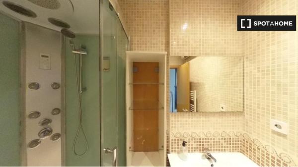 Apartamento de 2 dormitorios en alquiler en Madrid