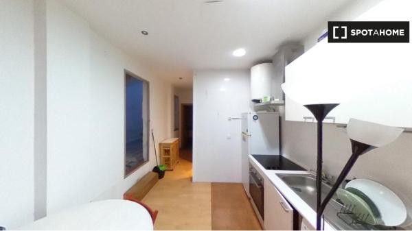 Apartamento de 2 dormitorios en alquiler en Madrid