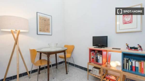 Apartamento de 1 dormitorio en alquiler en Casco Antíguo, Sevilla