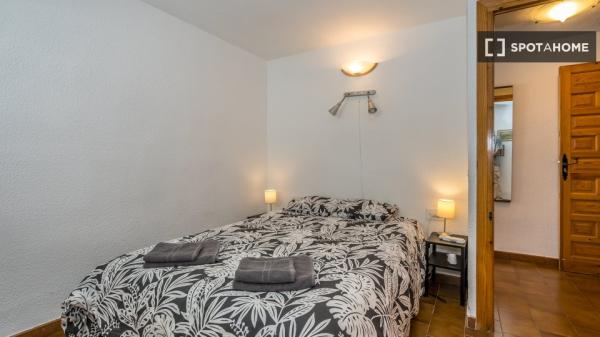 Apartamento de 1 dormitorio en alquiler en Altea, Alicante