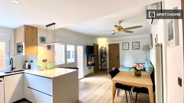 Apartamento de 2 dormitorios en alquiler en Salamanca, Madrid