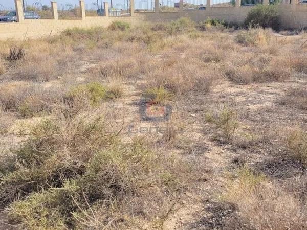 Terreno en calle de la Variscita