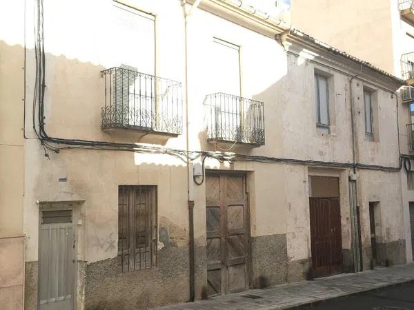 Terreno en calle de la Torre de les Maçanes