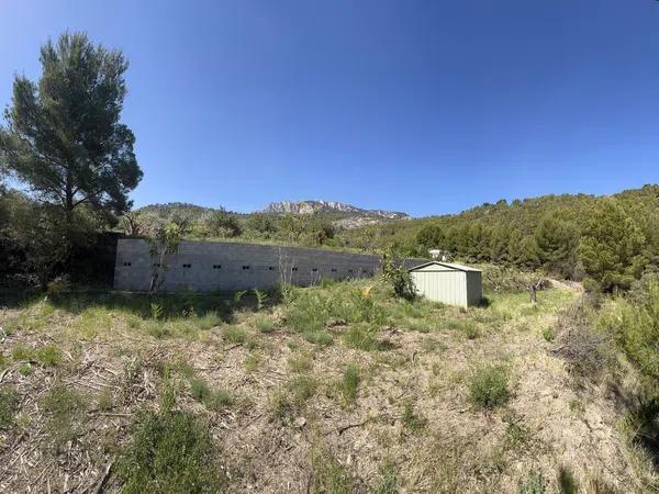 Terreno en Guadalest