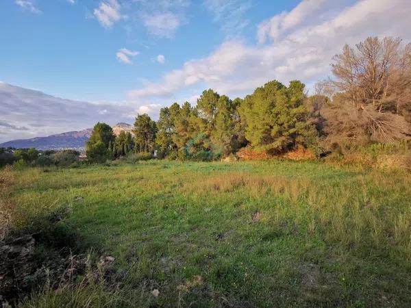 Terreno en Partida Comunes-Adsubia