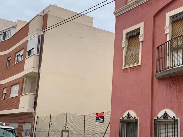 Terreno en calle del Convent, 44