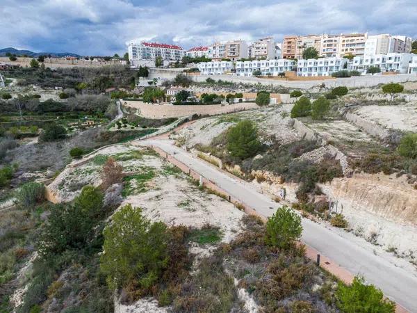 Terreno en calle Clara Campoamor