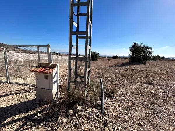 Terreno en Partida Horna Alta