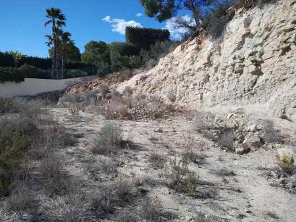 Terreno en Partida la Empedrola