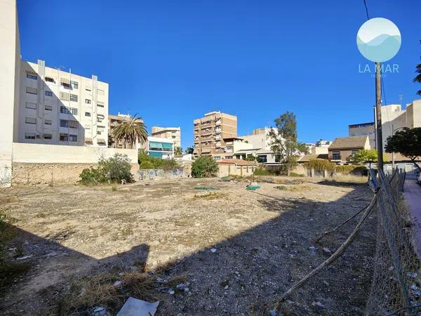 Terreno en avenida Ancha de Castelar