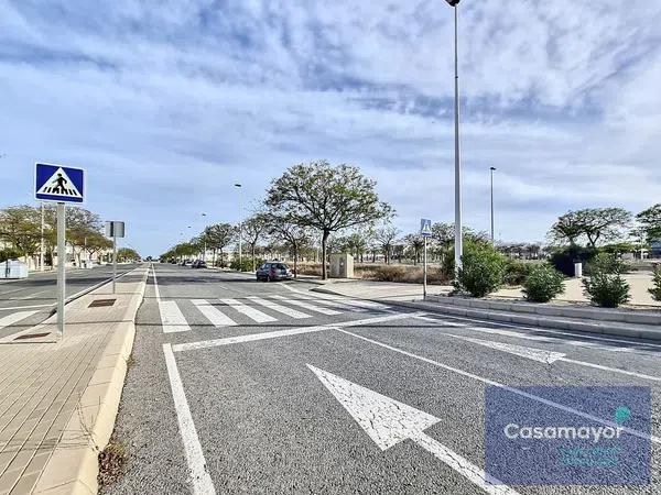 Terreno en calle Nicolás de Bussi