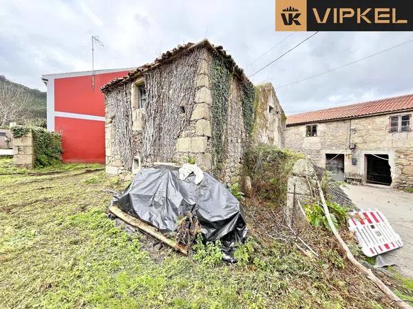 Terreno en Loureda