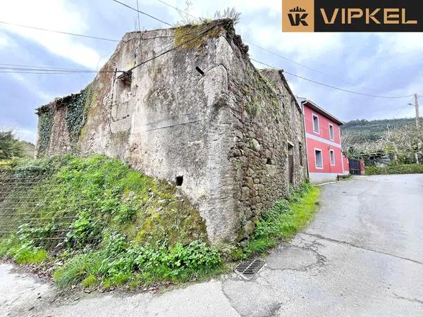 Terreno en Loureda