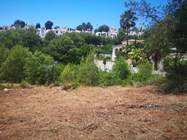 Terreno en calle Puerto de Encina