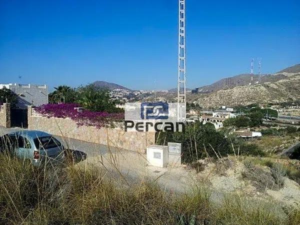 Terreno en calle de la Canyada