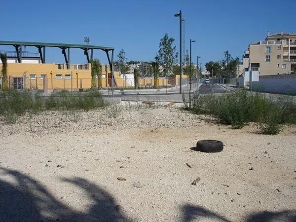 Terreno en Barrio Les Bassetes-El Marjal