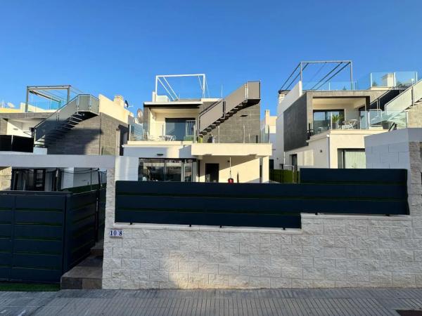 Chalet en Barrio Villamartín-Las Filipinas