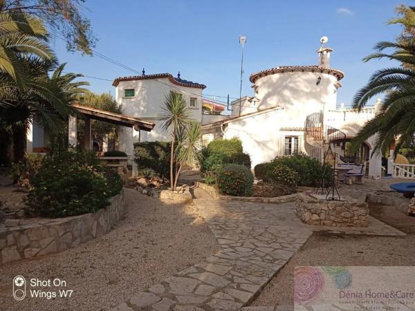 Casa independiente en calle Sibil·la