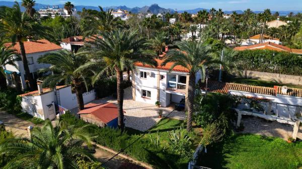 Casa independiente en carretera de les Marines a Dénia