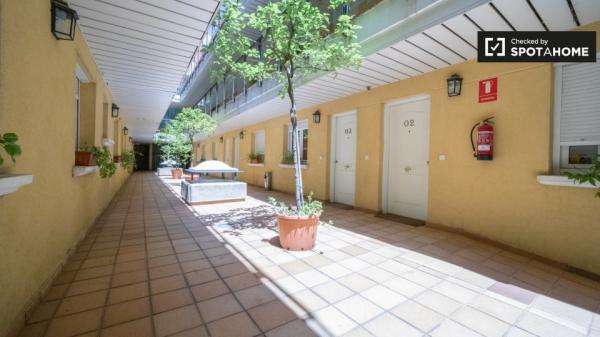 Apartamento de 1 dormitorio en alquiler en Alcalá de Henares, Madrid