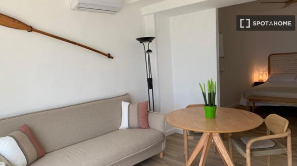 Piso completo de 1 dormitorio en Alicante (Alacant)