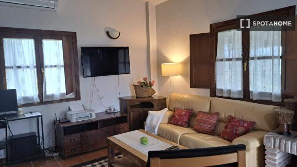 Apartamento completo de 2 dormitorios en Andalucía