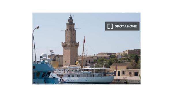 Room in shared apartment in Palma