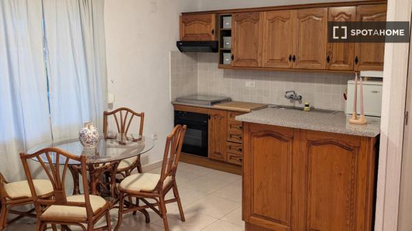 Apartamento entero de 1 dormitorio en Lomas de Polo-Pinomar