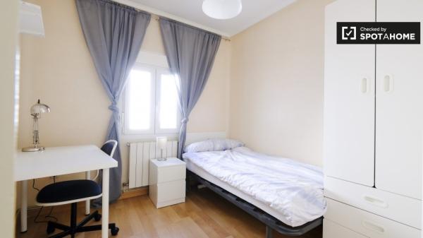 Bonito apartamento de 3 dormitorios en alquiler en Carabanchel, Madrid