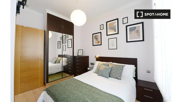 Apartamento de 1 quarto para alugar em Abando, Bilbao