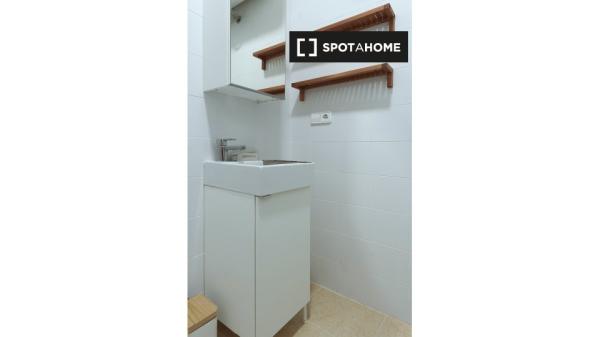 Apartamento entero de 1 dormitorio en València