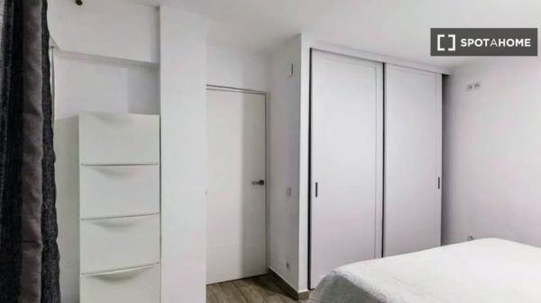 Piso entero de 1 dormitorio en Quart de Poblet