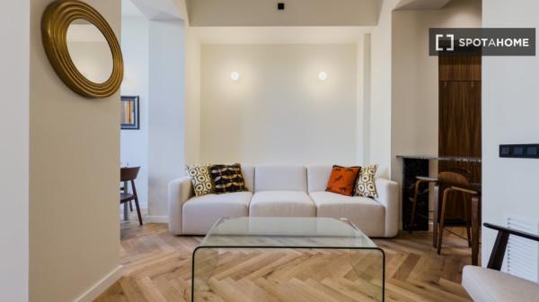 Apartamento de 3 dormitorios en alquiler en L'Eixample, Barcelona