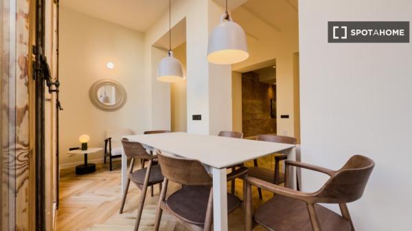 Apartamento de 2 dormitorios en alquiler en L'Eixample, Barcelona