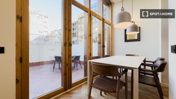 Apartamento de 3 dormitorios en alquiler en L'Eixample, Barcelona