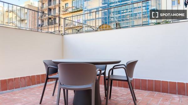 Apartamento de 3 dormitorios en alquiler en L'Eixample, Barcelona