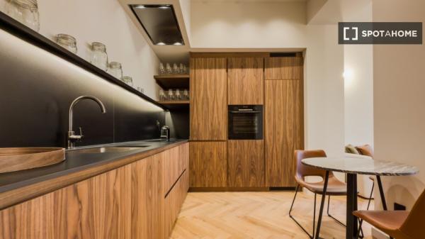 Apartamento de 2 dormitorios en alquiler en L'Eixample, Barcelona