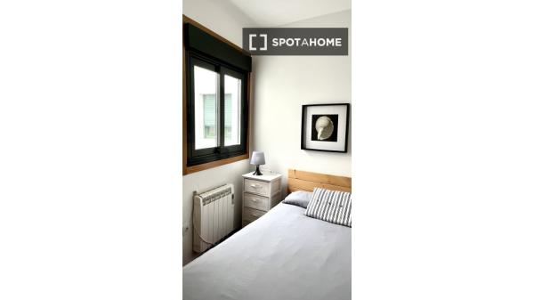 Apartamento de 1 quarto para alugar em Santiago De Vigo, Vigo