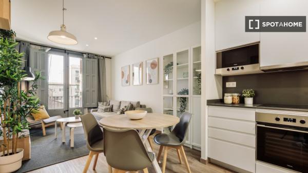 Apartamento de 2 dormitorios en alquiler en L'Eixample, Barcelona