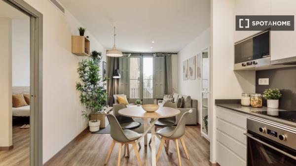 Apartamento de 2 dormitorios en alquiler en L'Eixample, Barcelona