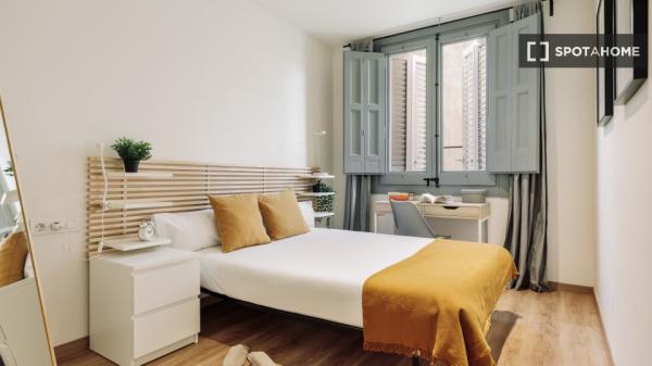 Apartamento de 2 dormitorios en alquiler en L'Eixample, Barcelona