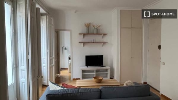 2-bedroom apartment for rent in Malasaña, Valencia