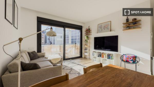 Apartamento entero de 3 habitaciones en Barcelona.