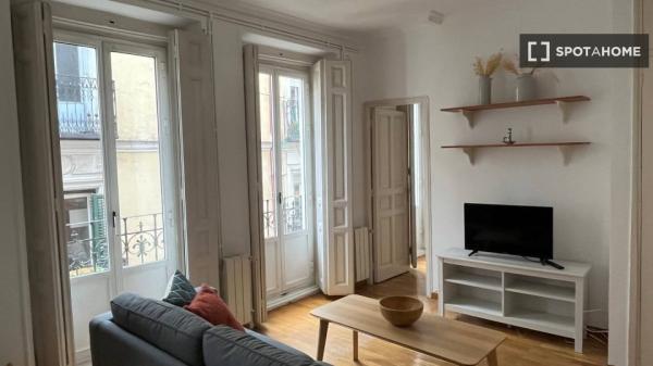 2-bedroom apartment for rent in Malasaña, Valencia