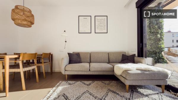 Apartamento entero de 3 habitaciones en Barcelona.