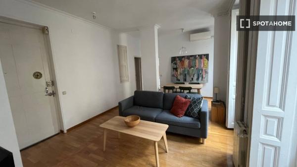 2-bedroom apartment for rent in Malasaña, Valencia