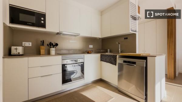 Apartamento entero de 3 habitaciones en Barcelona.