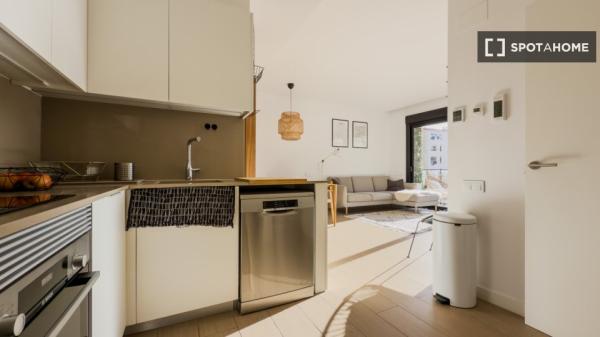 Apartamento entero de 3 habitaciones en Barcelona.